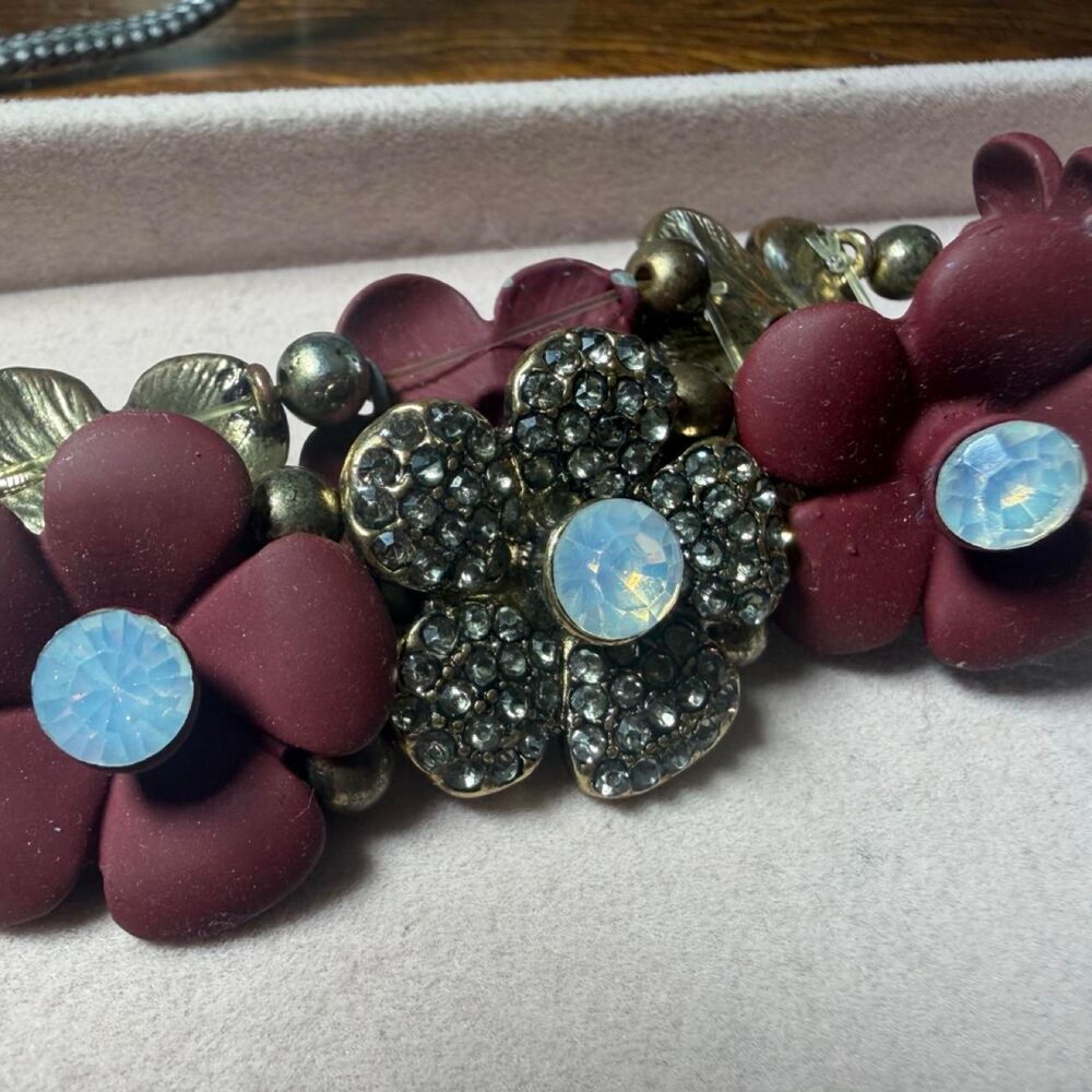 Women's multi Jewelry